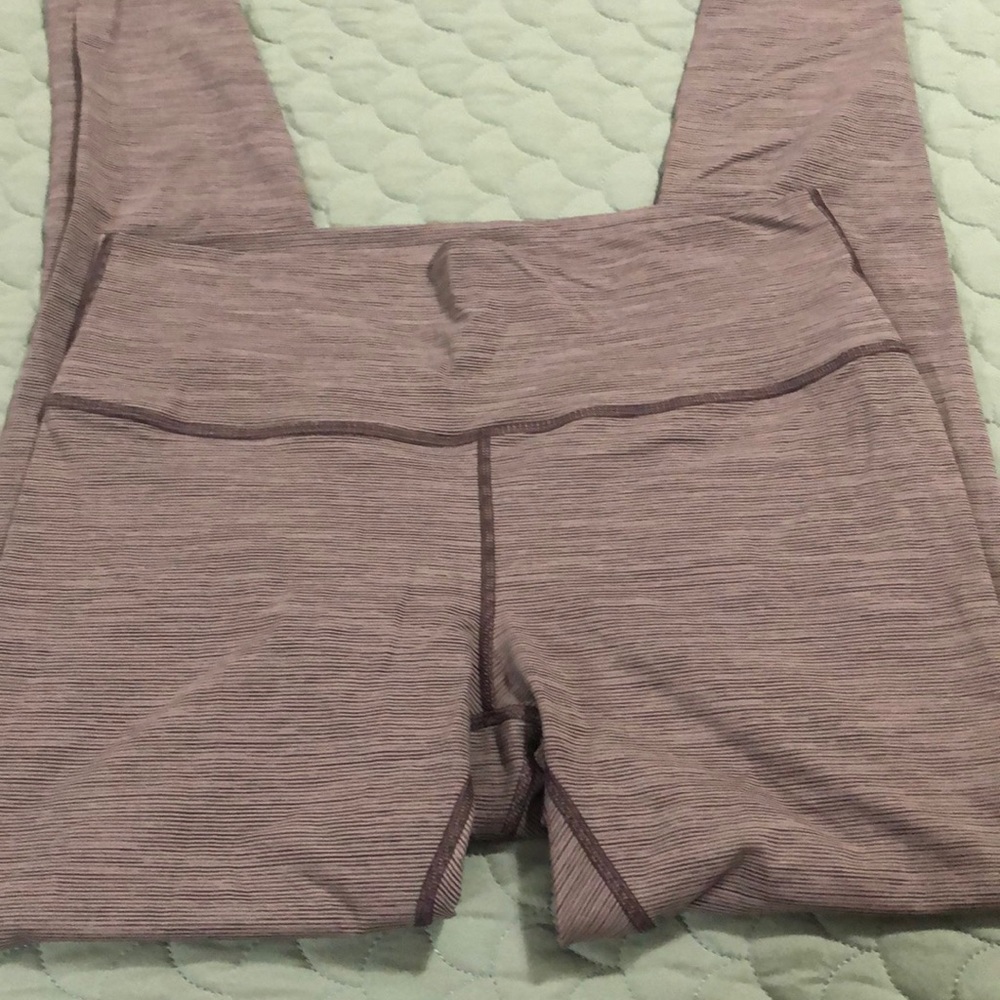 Lululemon size 12 leggings